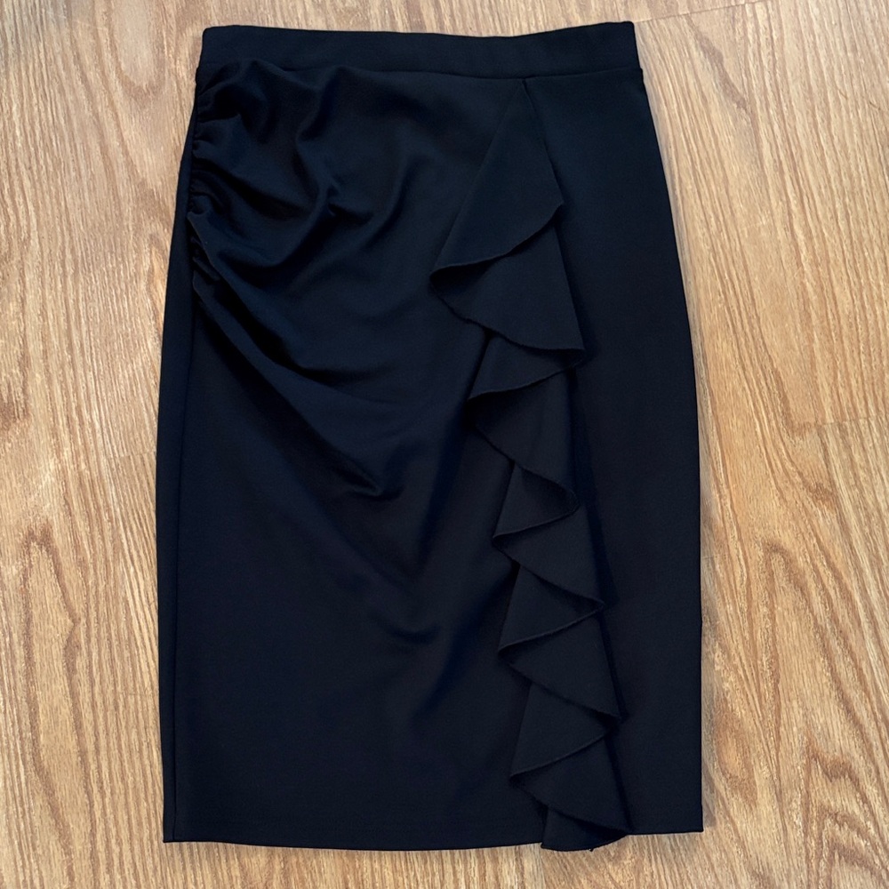 New with tags Elegant Black Ruffle Skirt